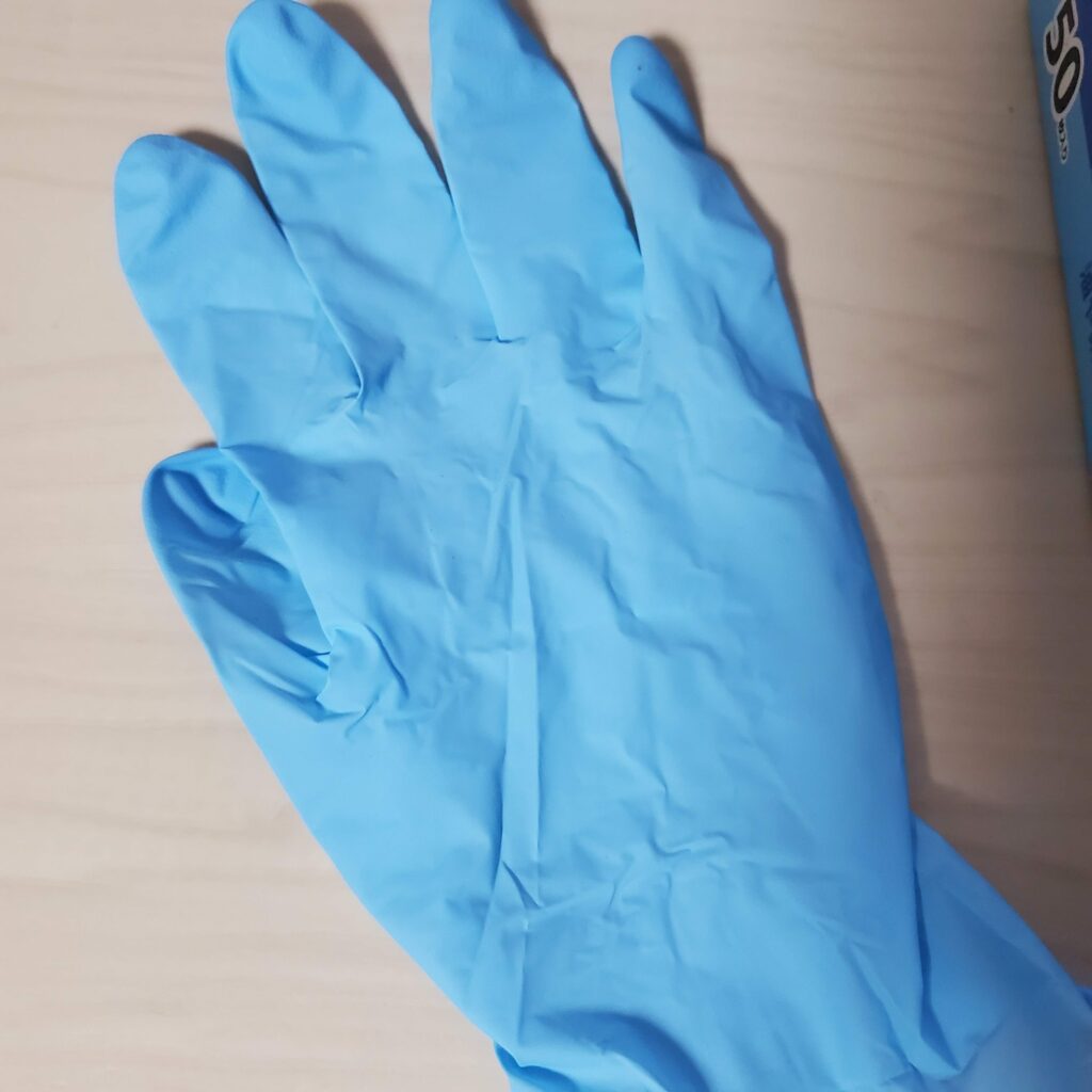 ガンプラ製作に役立つオススメアイテム ニトリルゴム手袋