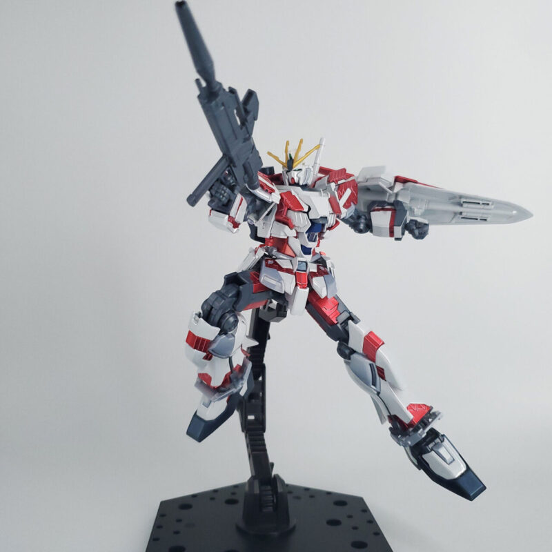 製作代行依頼 HGUC 1/144 ナラティブガンダムC装備 チタニウムフィニッシュ 限定モデル 完成品