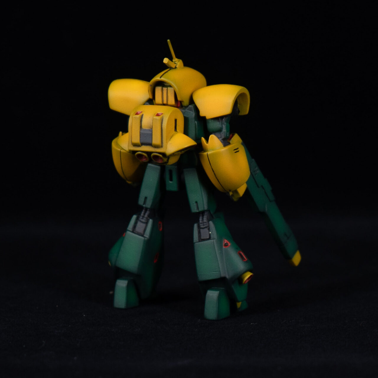 製作代行依頼 ガンダム名鑑ガム アッシマー 完成品