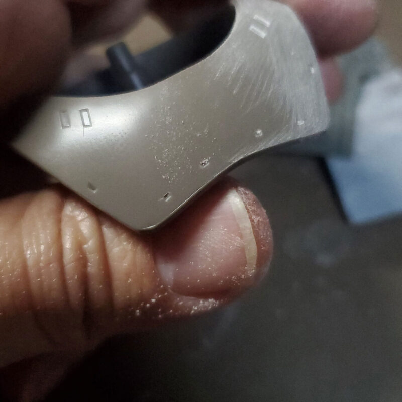 製作代行 BANDAI HG 1/144 アッガイ ディテールの彫り込み