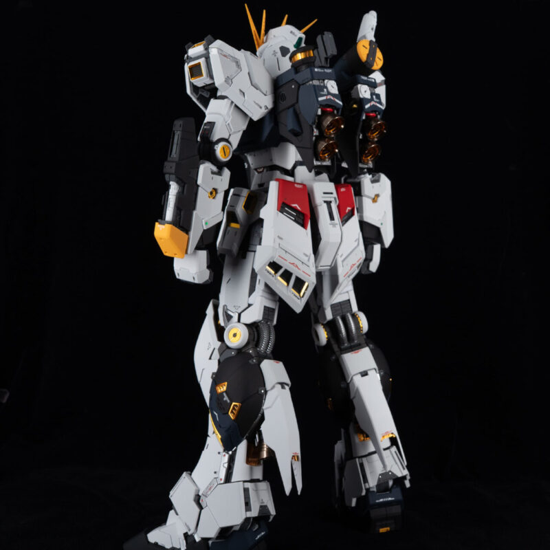 製作代行 BANDAI PGU 1/60 ニューガンダム 成型色仕上げ