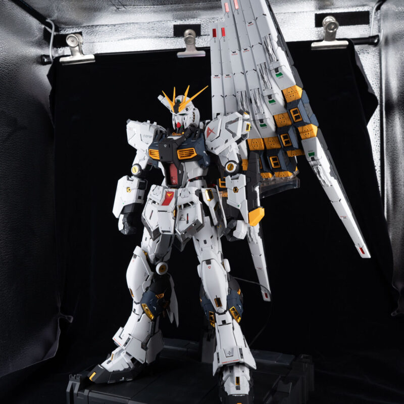 製作代行 BANDAI PGU 1/60 ニューガンダム 成型色仕上げ