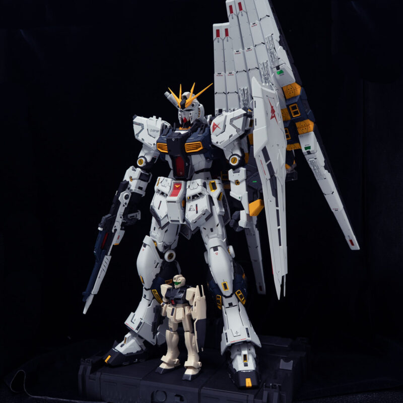 製作代行 BANDAI PGU 1/60 ニューガンダム 成型色仕上げ