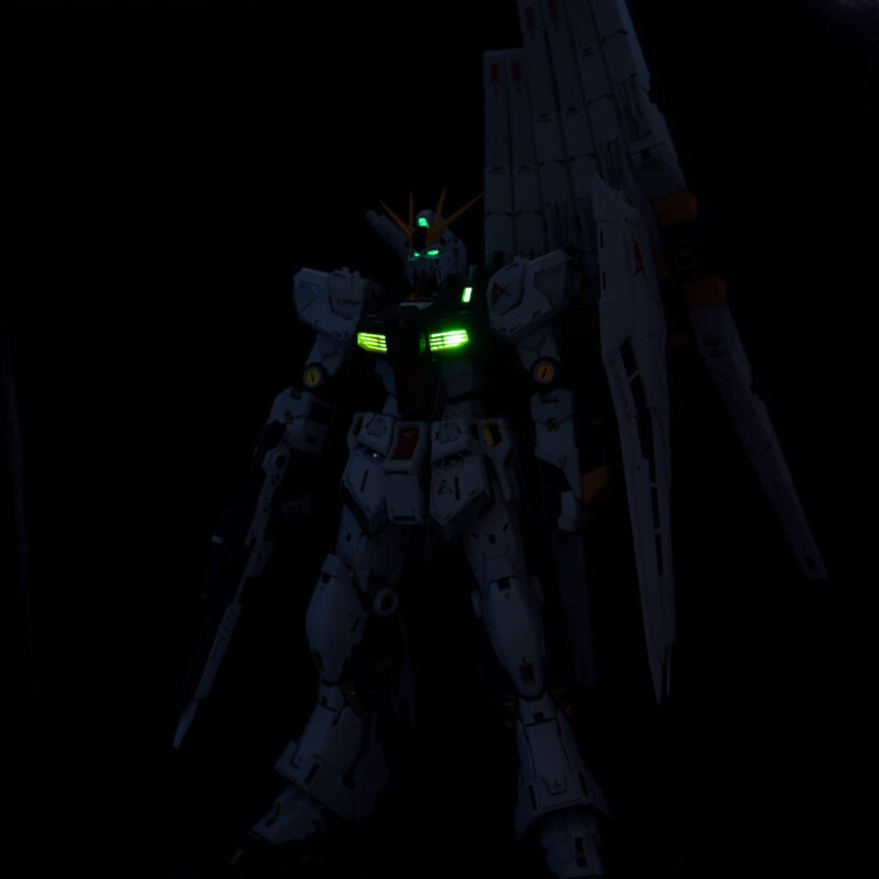 製作代行 BANDAI PGU 1/60 ニューガンダム 成型色仕上げ