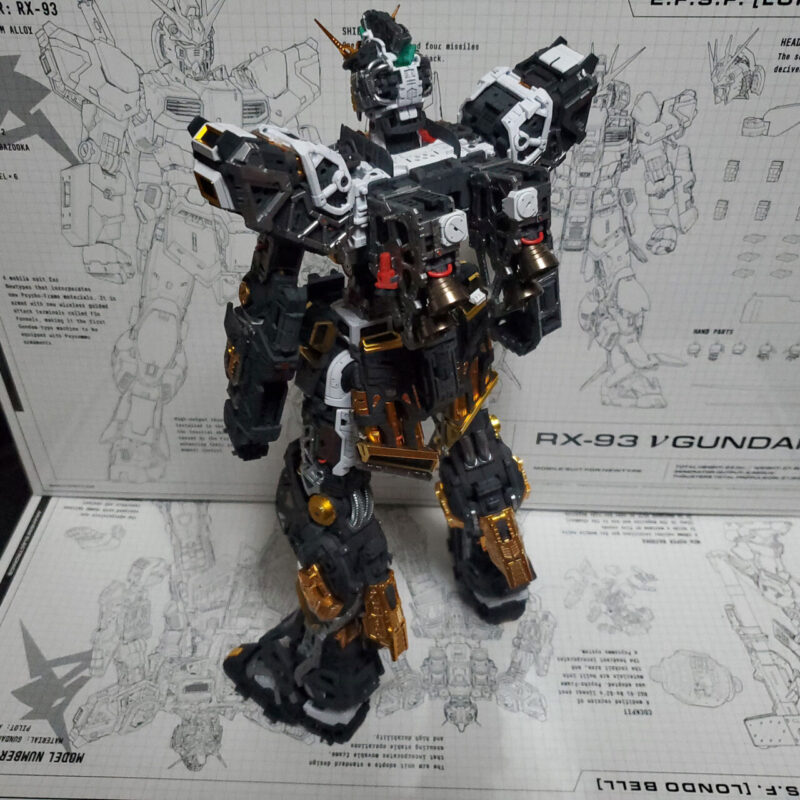 製作代行 BANDAI PGU 1/60 ニューガンダム 成型色仕上げ