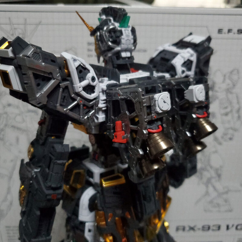 製作代行 BANDAI PGU 1/60 ニューガンダム 成型色仕上げ