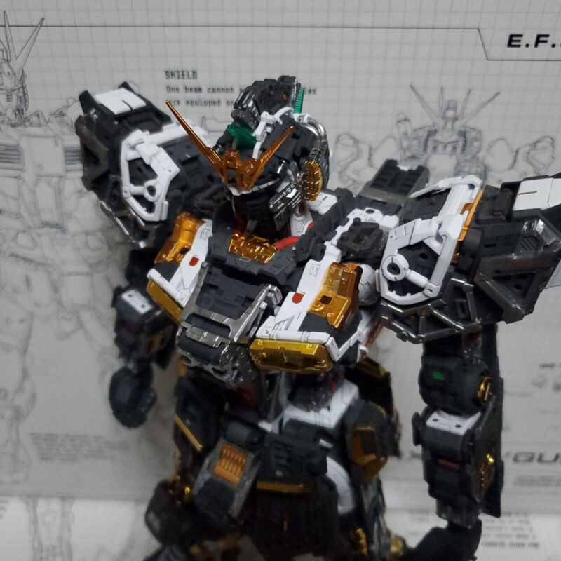 製作代行 BANDAI PGU 1/60 ニューガンダム 成型色仕上げ