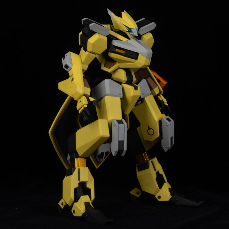 BANDAI 1/72 HG メイレスレイキ 全塗装仕上げ 境界戦機