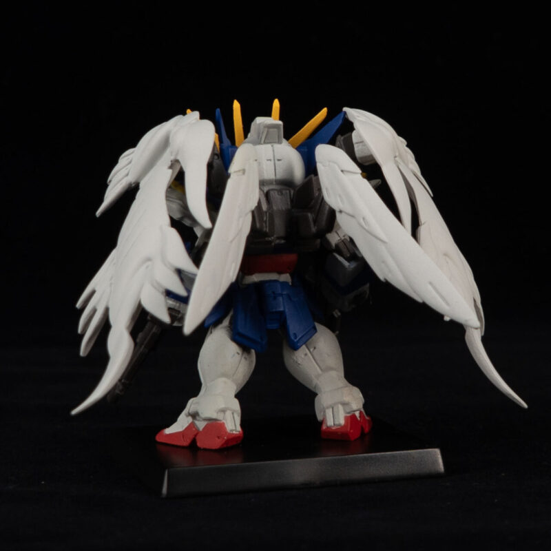 製作代行 ガンダムコンバージ ガンダムウイングゼロ 組み立て